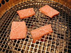 -铭牛烧肉·和牛海鲜自助(高新月牙湖店)
