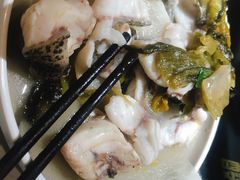 中辣酸菜鱼-周渝食惦酸菜鱼(青浦店)