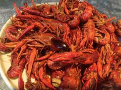 -冰冰龙虾·江湖菜·花园江景餐厅