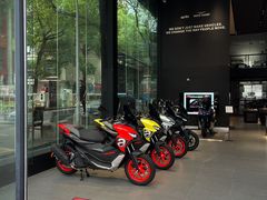-美杜行杜卡迪摩托车4S店(湘府中路店)