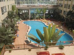 -兴芮温泉度假区