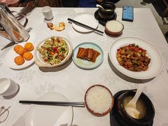 -鄱阳湖·江西小炒·瓦罐煨汤(五道口店)