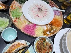 -蚝美人·生蚝海鲜烧烤(茶花园店)