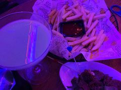 -UP嘻哈酒吧(粉巢店)