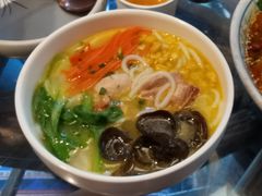 -云海肴·汽锅鸡·云南菜(天山百盛优客店)