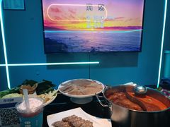 -唯爱KTV聚会餐厅(仙林东城汇店)