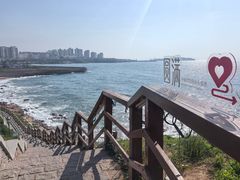-燕儿岛山公园