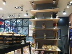 面包甜点陈列柜-迪莉娅(欧亚卖场店)