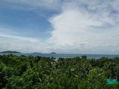 -亚龙湾喜来登·美景台大堂吧
