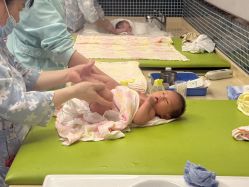 -馨紫罗兰月子会所·独栋月子中心