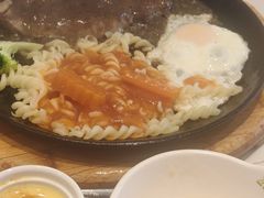 -豪享来牛排(人民店)