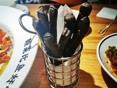 梦幻黑油条-太二酸菜鱼(石家庄万象城店)
