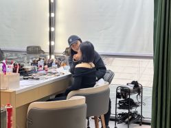 -乐派诗婚纱摄影