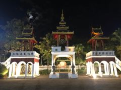 -东南亚风情赶摆街夜市
