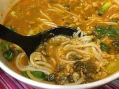 -香巴拉云南餐厅(华莱坞店)