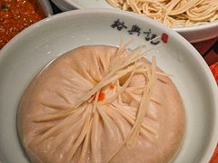 -裕兴记•蟹黄面馆(人民广场店)