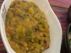 老奶洋芋-香巴拉云南餐厅(华莱坞店)