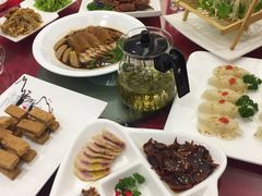 -聚宾楼·烤鸭·家宴(科技三路店)