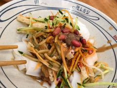 -陇上秦轩西安biangbiang面(朝龙汇店)