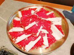 -草家酱蟹炭火烤肉店(珲春南路一店)