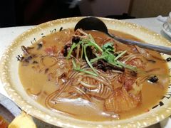 小鸡炖蘑菇-东北一家人(友谊街店)