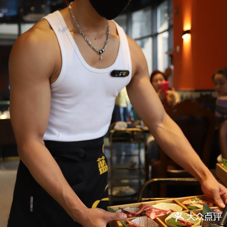 蓝爵270°江景炭烧餐酒吧