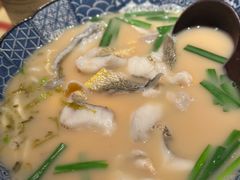 -荣家黄鱼面(前滩太古里店)