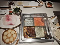 -海底捞火锅(凤凰广场店)