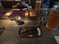 -麦凯伦烧烤·精酿超级工厂店(金桥总店)