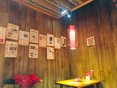 -野山舂·贵州现舂酸汤火锅(鸿通城店)