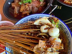 -大众跷脚牛肉馆·非遗传承单位(峨眉山店)