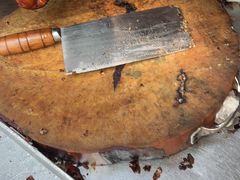 -黄记四更烤乳猪店