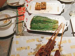 -威记烧嘢·南宁烧烤·超级生牛(绿地店)