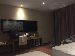 -麗枫酒店(武汉吴家山五环体育中心店)