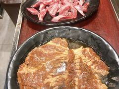 腌制猪排-韩聚屋韩国烤肉餐厅(新北万达店)