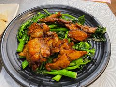 芥兰炒肥叉-粤·向群饭店(龙津东路总店)