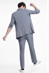 -红领RED COLLAR西装定制体验中心