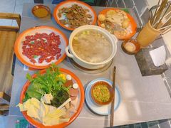 -许大亮淄博烧烤·自助鲜牛肉火锅(大江东宝龙店)