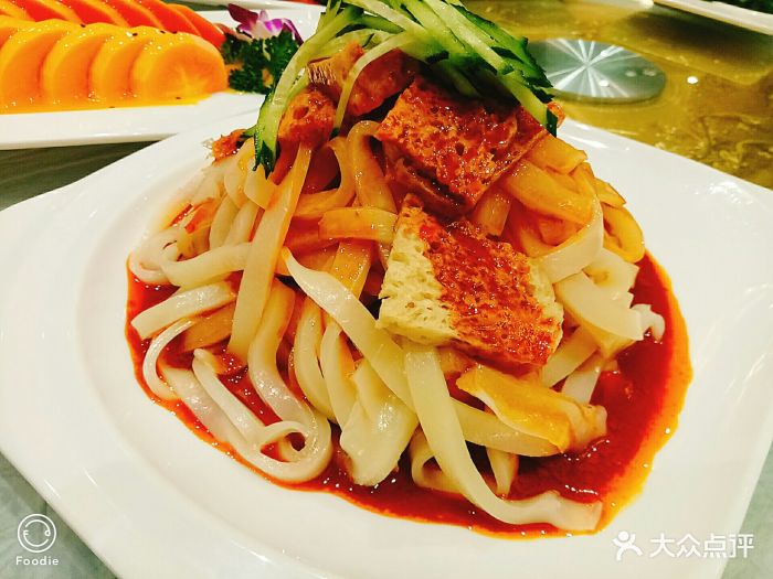 裕坊轩金城酿皮图片