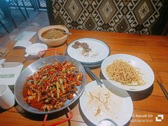 -外婆私房菜(新亚百货店)