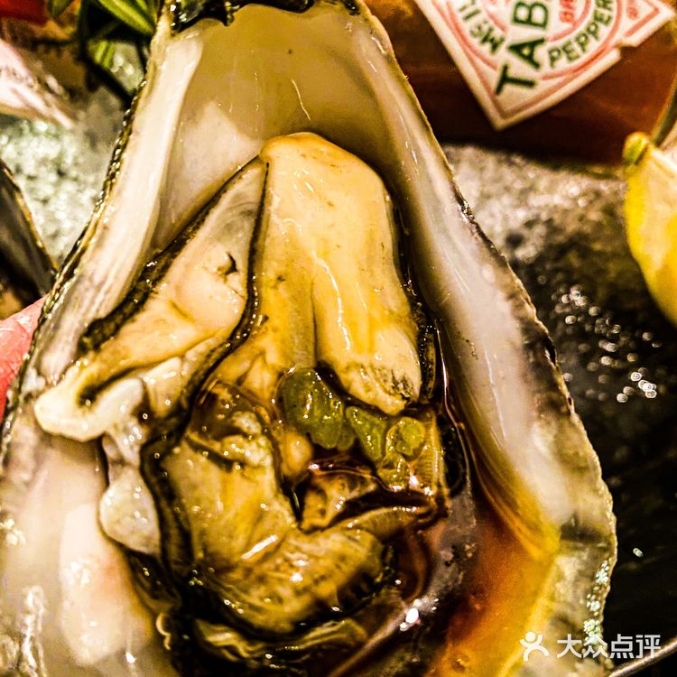 好时镇美式烤肉嘉兴西餐厅天花板