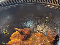 -锅老头海鲜铁锅炖