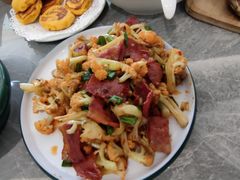 -何适山庄 ·可团建(水长城P2停车场店)