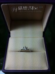 IMG_1650-威德钻石-克拉钻大本营(南京东路店)