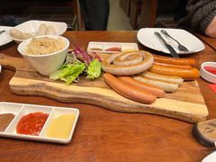 -Brotzeit博璨德国啤酒餐厅(亮马桥官舍店)