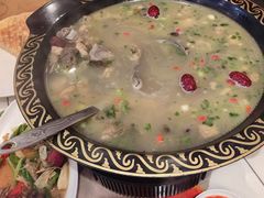 -四姑娘山阿巴郎·藏式花园餐厅