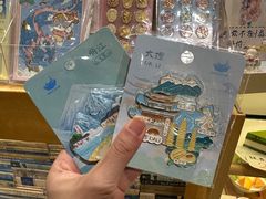 -猫的天空之城概念书店(丽江古城饮玉巷店)