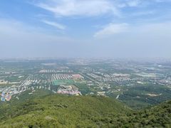 -鬼笑石后山停车场