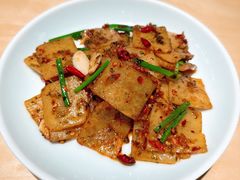 酸菜炒太安洋芋片-一坐一忘云南菜(卓悦中心)