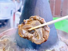 -羊家胡同·龙虾烧烤火锅(龙汇路店)